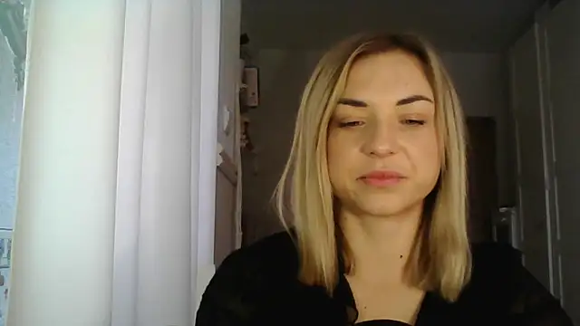 Snapshot of ashley_xlove chatting on January 3, 2025, 7:49 am ashley xlove online show from January 3, 2025, 7:49 am