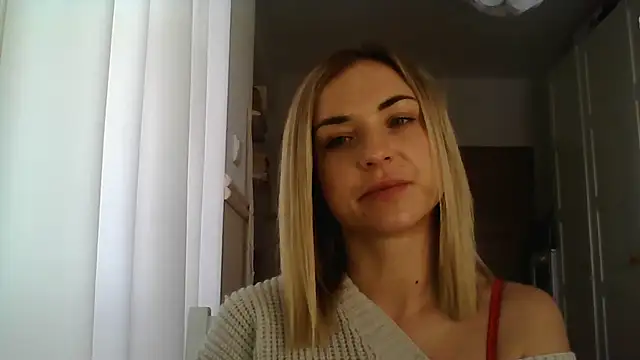 Snapshot of ashley_xlove chatting on January 14, 2025, 10:48 am ashley xlove online show from January 14, 2025, 10:48 am