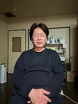 Snapshot of SaneService9 chatting on February 15, 2026, 6:59 pm SaneService9 online show from February 15, 2026, 6:59 pm