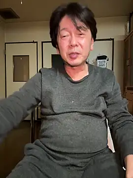 Snapshot of SaneService9 chatting on March 6, 2026, 8:49 pm SaneService9 online show from March 6, 2026, 8:49 pm