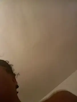 Snapshot of miamiworld chatting on March 18, 2025, 12:05 am miamiworld online show from March 18, 2025, 12:05 am