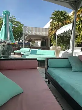 Snapshot of miamiworld chatting on May 11, 2026, 9:23 pm miamiworld online show from May 11, 2026, 9:23 pm