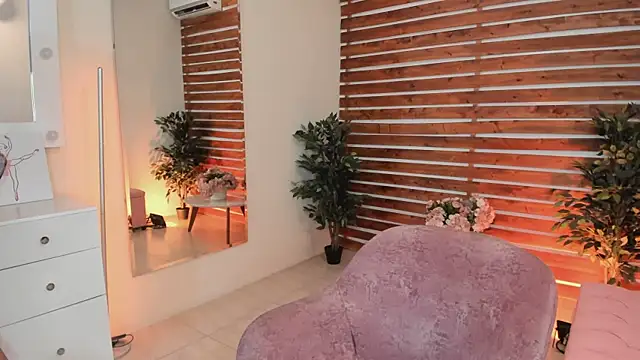 Snapshot of Sapphire_Venuss chatting on January 30, 2025, 9:58 pm Sapphire Venuss online show from January 30, 2025, 9:58 pm