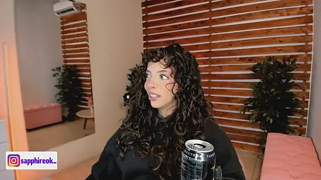 Sapphire Venuss online show from January 15, 2026, 12:59 am