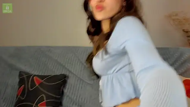 erika hoiree online show from December 6, 2024, 3:19 am