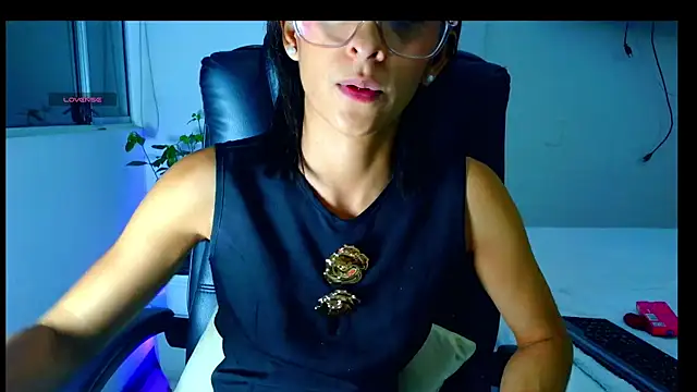 thedianakaro online show from June 25, 2026, 2:11 am