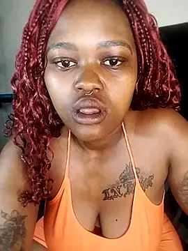 ThickPearlx23 online show from January 15, 2026, 5:56 am