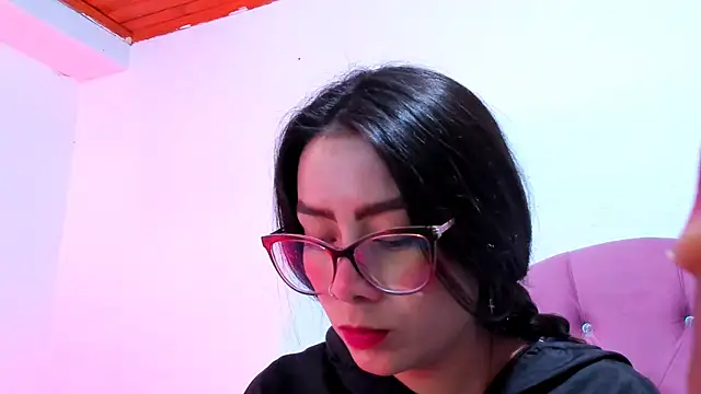 Snapshot of teffy_lee chatting on January 14, 2025, 8:37 pm teffy lee online show from January 14, 2025, 8:37 pm