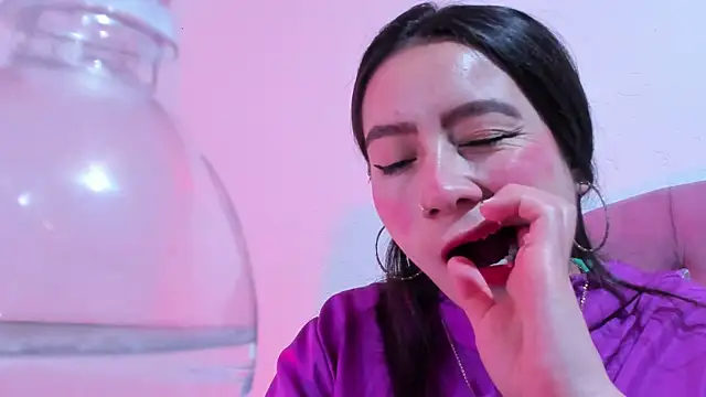 Snapshot of teffy_lee chatting on March 16, 2025, 8:00 pm teffy lee online show from March 16, 2025, 8:00 pm