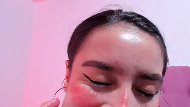 Snapshot of teffy_lee chatting on March 22, 2025, 8:48 pm teffy lee online show from March 22, 2025, 8:48 pm