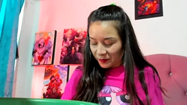 Snapshot of teffy_lee chatting on February 28, 2026, 8:43 pm teffy lee online show from February 28, 2026, 8:43 pm