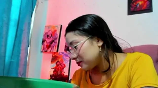 Snapshot of teffy_lee chatting on March 8, 2026, 9:51 pm teffy lee online show from March 8, 2026, 9:51 pm