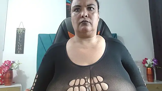 Snapshot of Dubraska1 chatting on March 21, 2025, 10:17 pm Dubraska1 online show from March 21, 2025, 10:17 pm