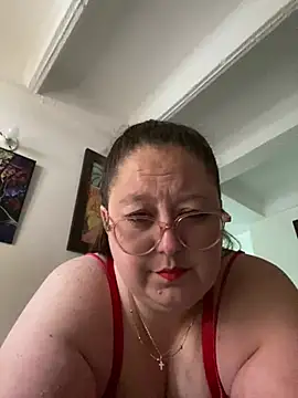 Chloee ep online show from February 13, 2025, 9:06 pm