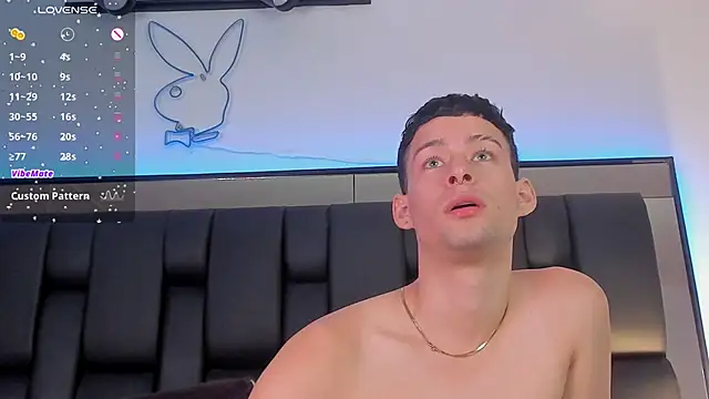 Snapshot of JadeSmiith_ chatting on January 27, 2025, 9:22 pm JadeSmiith online show from January 27, 2025, 9:22 pm