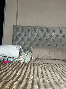 Sarasweet sex online show from July 14, 2026, 2:23 pm