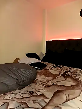 Ambarsexbutler online show from February 13, 2025, 9:17 pm