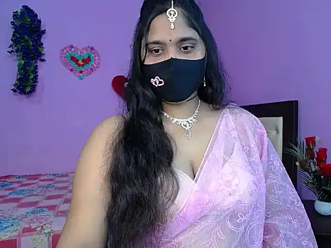 Hot Maleka online show from April 8, 2026, 4:40 pm