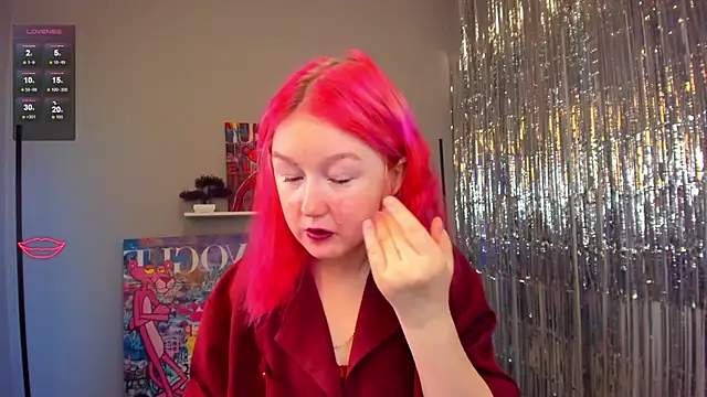 Snapshot of Sara_Robinson chatting on January 6, 2025, 3:09 am Sara Robinson online show from January 6, 2025, 3:09 am