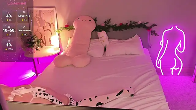 Snapshot of Sara_Robinson chatting on January 20, 2025, 10:18 am Sara Robinson online show from January 20, 2025, 10:18 am