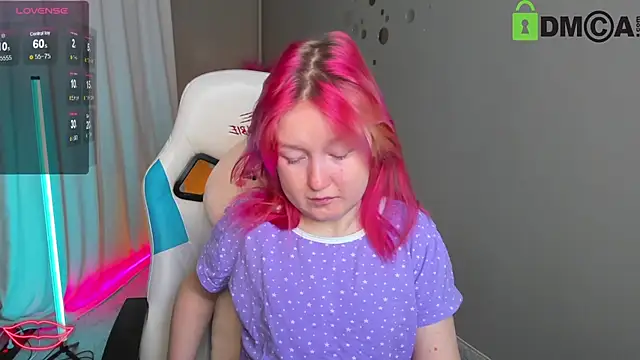 Snapshot of Sara_Robinson chatting on January 22, 2025, 1:42 pm Sara Robinson online show from January 22, 2025, 1:42 pm