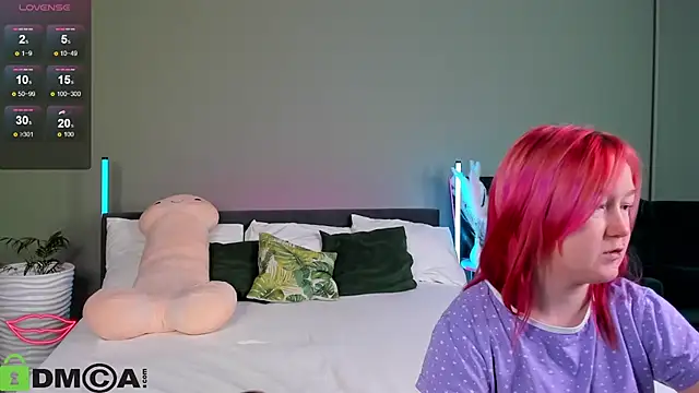 Snapshot of Sara_Robinson chatting on January 23, 2025, 10:32 am Sara Robinson online show from January 23, 2025, 10:32 am