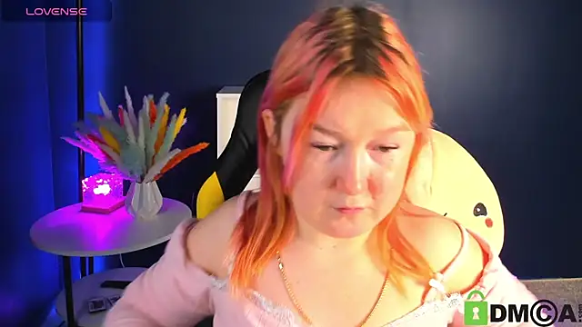 Snapshot of Sara_Robinson chatting on February 21, 2025, 10:17 am Sara Robinson online show from February 21, 2025, 10:17 am