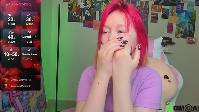 Snapshot of Sara_Robinson chatting on March 18, 2025, 6:03 am Sara Robinson online show from March 18, 2025, 6:03 am