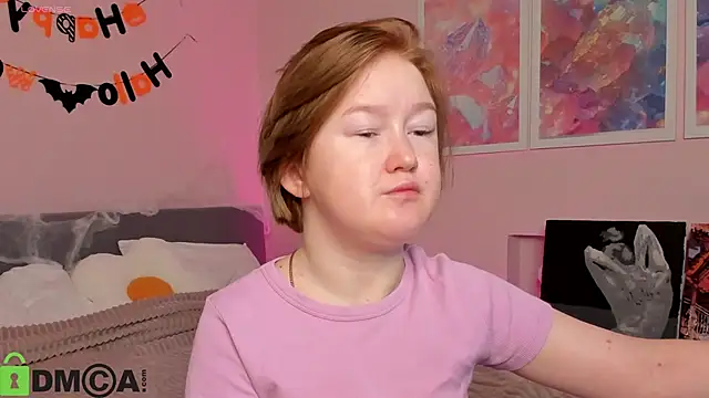 Snapshot of Sara_Robinson chatting on November 2, 2025, 2:25 am Sara Robinson online show from November 2, 2025, 2:25 am