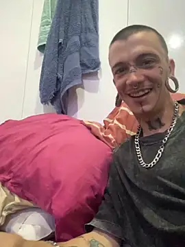 Snapshot of Seebohm1111 chatting on December 28, 2024, 12:57 am Seebohm1111 online show from December 28, 2024, 12:57 am