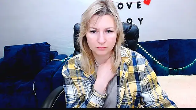 Incredible Ariela online show from December 18, 2025, 7:58 am