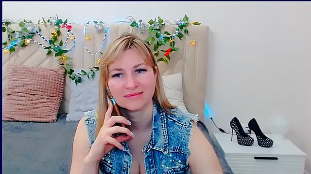 Incredible Ariela online show from March 27, 2026, 8:26 am