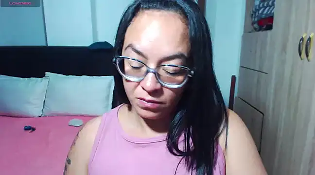 Snapshot of miia-big1boobs_ chatting on December 27, 2024, 5:09 am miia-big1boobs online show from December 27, 2024, 5:09 am