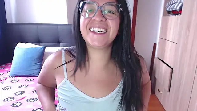 Snapshot of miia-big1boobs_ chatting on January 27, 2025, 5:58 pm miia-big1boobs online show from January 27, 2025, 5:58 pm