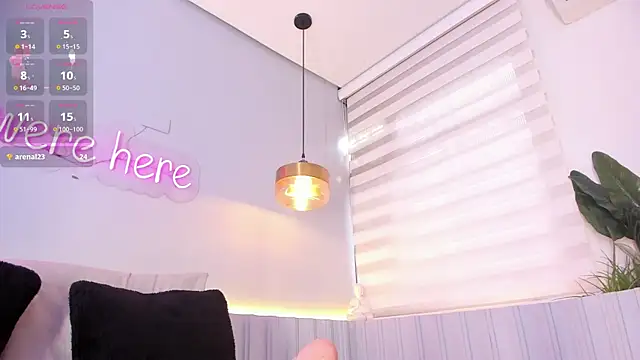 stephanymonroe online show from December 16, 2025, 4:34 pm