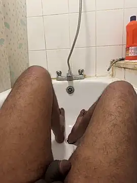 Snapshot of Rahul_sub chatting on December 15, 2024, 9:42 pm Rahul sub online show from December 15, 2024, 9:42 pm