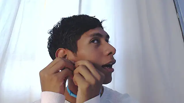 Snapshot of Nick_Collins18 chatting on November 23, 2025, 5:13 pm Nick Collins18 online show from November 23, 2025, 5:13 pm