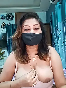 Snapshot of Cute-mona chatting on July 29, 2026, 10:35 am Cute-mona online show from July 29, 2026, 10:35 am