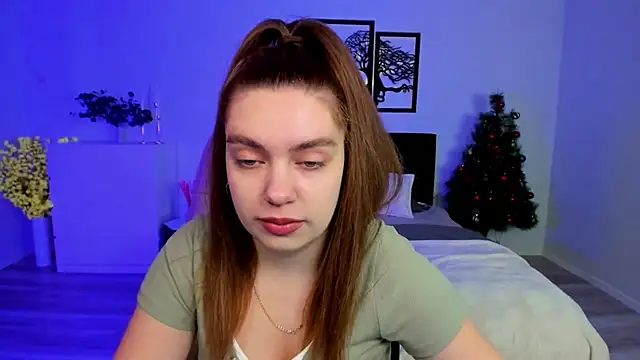 DaniellaLovely online show from January 23, 2025, 11:15 am