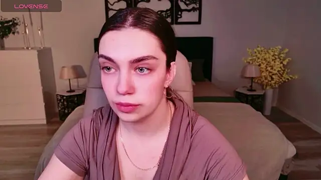 DaniellaLovely online show from November 23, 2025, 11:10 am