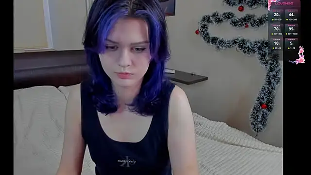 JulieTaylors online show from July 10, 2026, 9:28 pm