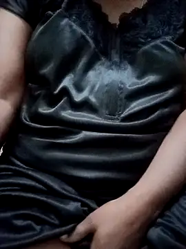 Snapshot of kavinila20 chatting on December 18, 2025, 8:26 pm kavinila20 online show from December 18, 2025, 8:26 pm