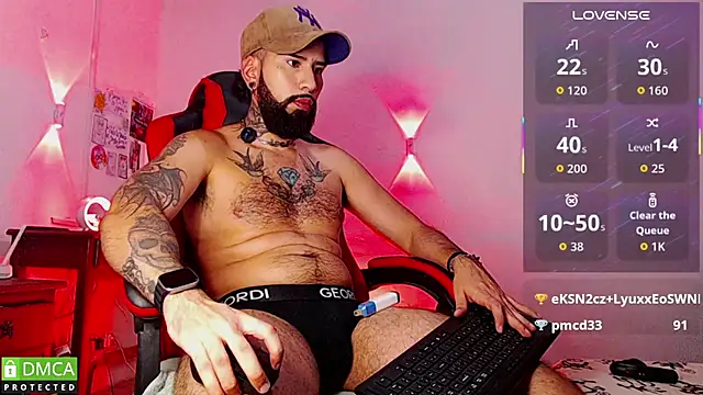 Diilanhott online show from May 15, 2026, 10:50 pm