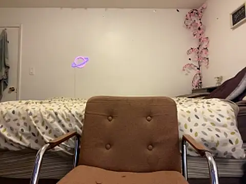 Kittyymaze1 online show from May 30, 2026, 1:57 am