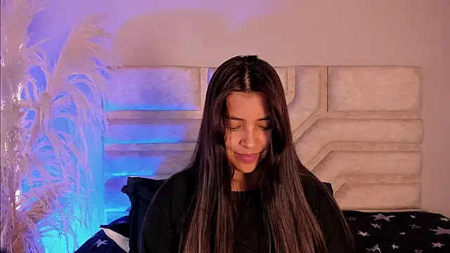 Rebeca Williams  online show from January 8, 2025, 11:54 am