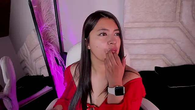 Rebeca Williams  online show from October 22, 2025, 11:54 am