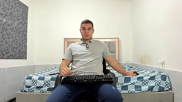 simookeler online show from January 7, 2026, 4:53 pm