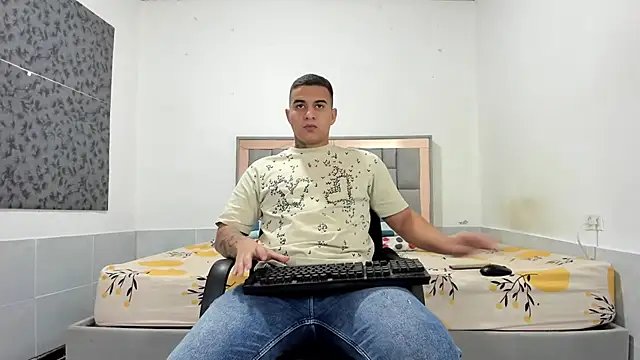 simookeler online show from February 1, 2026, 6:50 pm