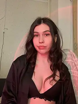 LushLuna online show from December 21, 2024, 2:47 pm