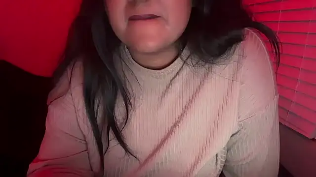 Snapshot of inarahh chatting on December 2, 2024, 9:56 am inarahh online show from December 2, 2024, 9:56 am